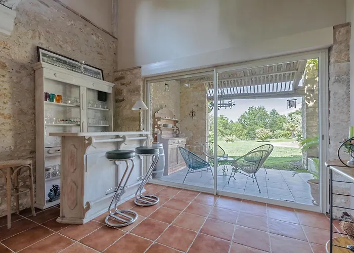 Vakantiehuis Domaine Des Clauzes Fauch